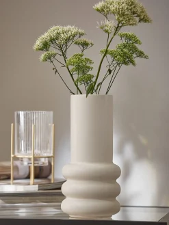 Banda Vase, Creme