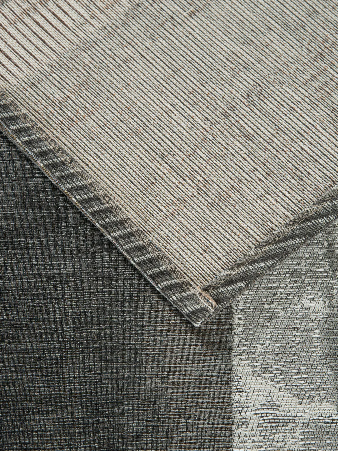 Beverston Vintage-Teppich, Graublau