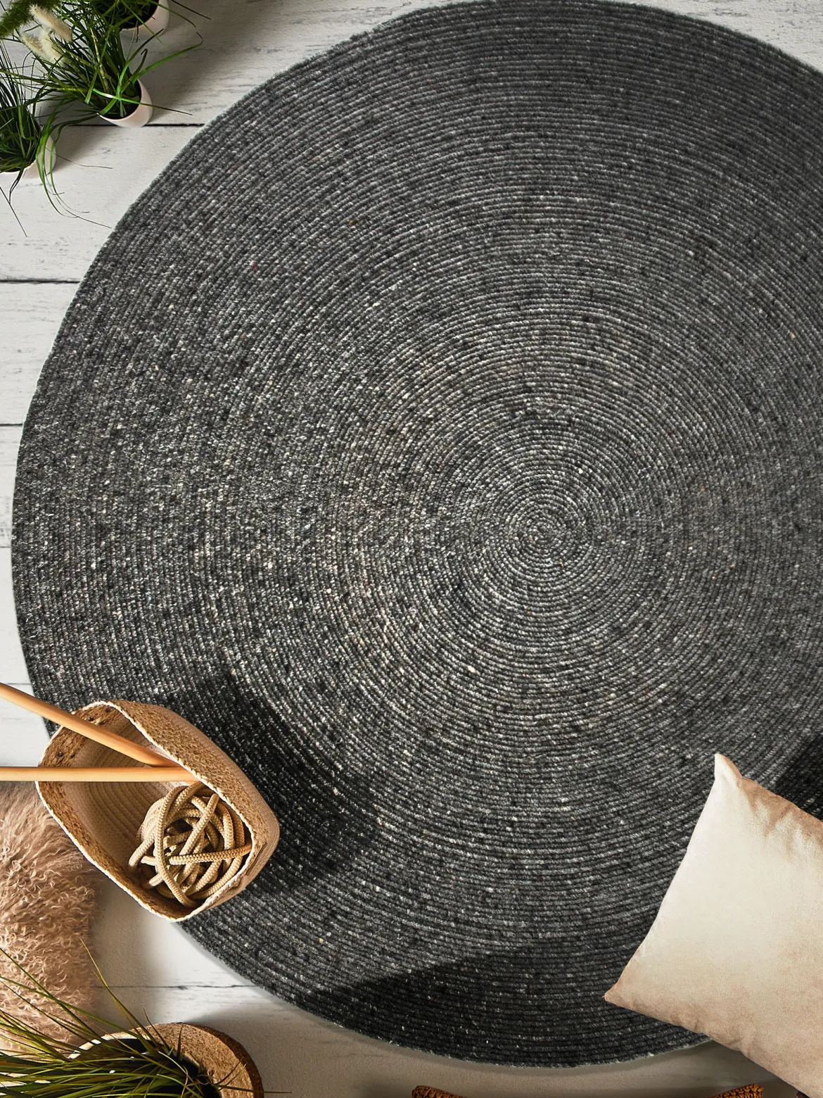 Björna Woll-Teppich, Dark Grey