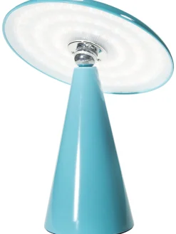 Esra Lampe, Hellblau