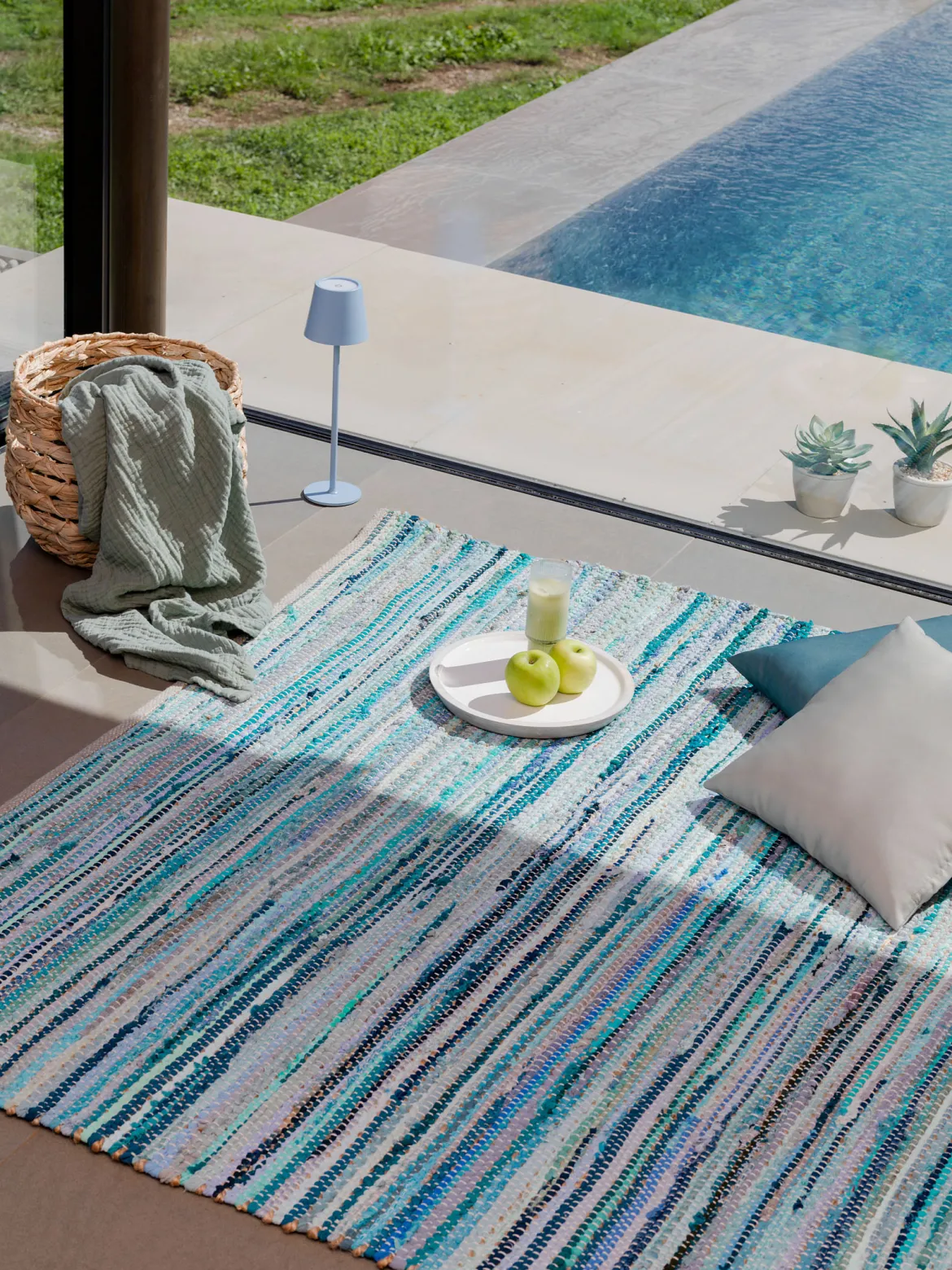 Kaliva Flachgewebe-Teppich, Ocean Blue