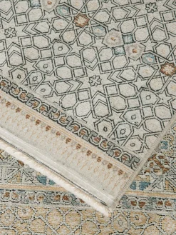 Mamaras Vintage-Teppich, Blau/Gold/Silber