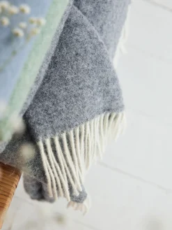 Runa Wolldecke, Offwhite/grau
