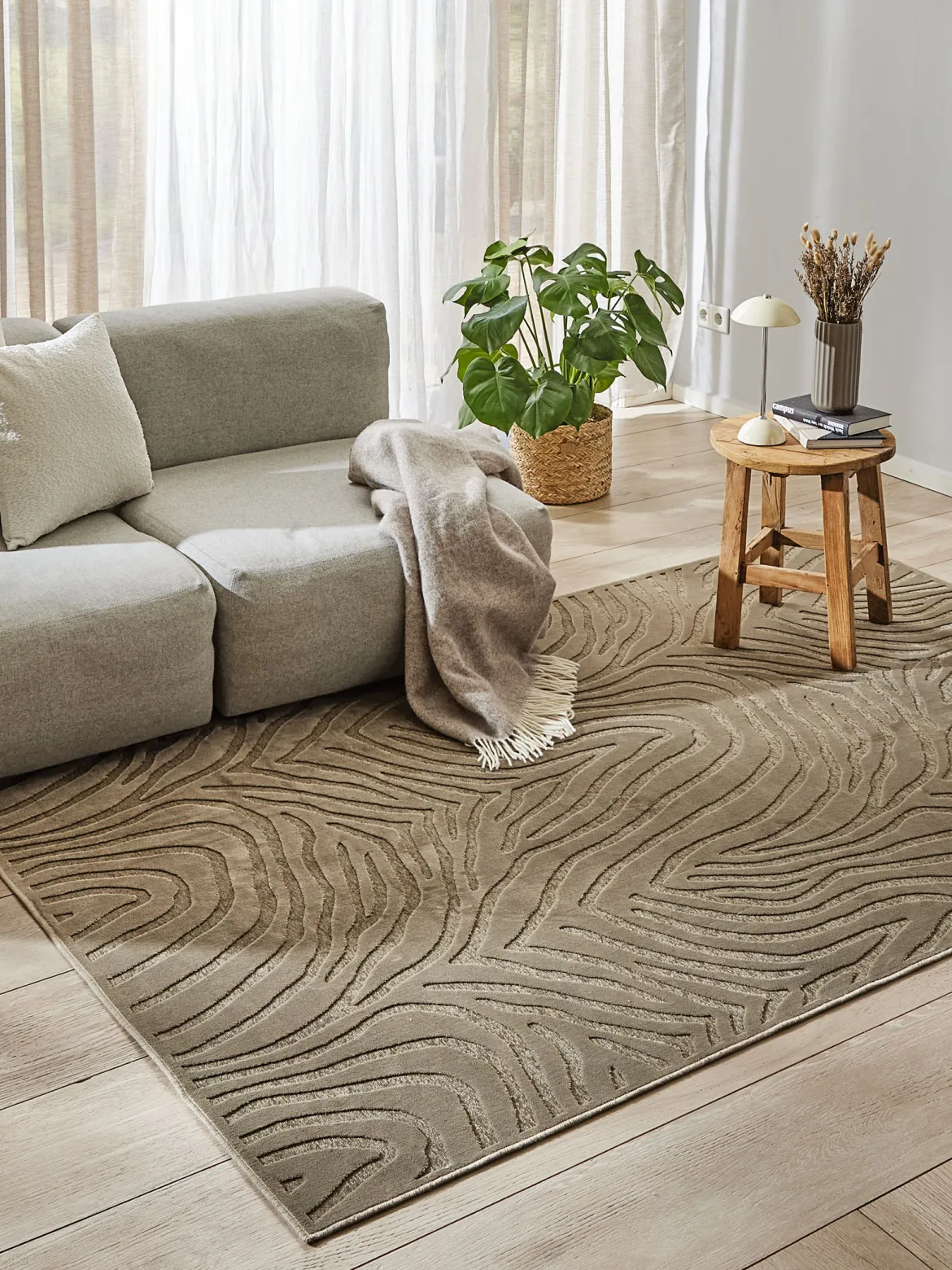 Savaro Moderner Teppich, Olive