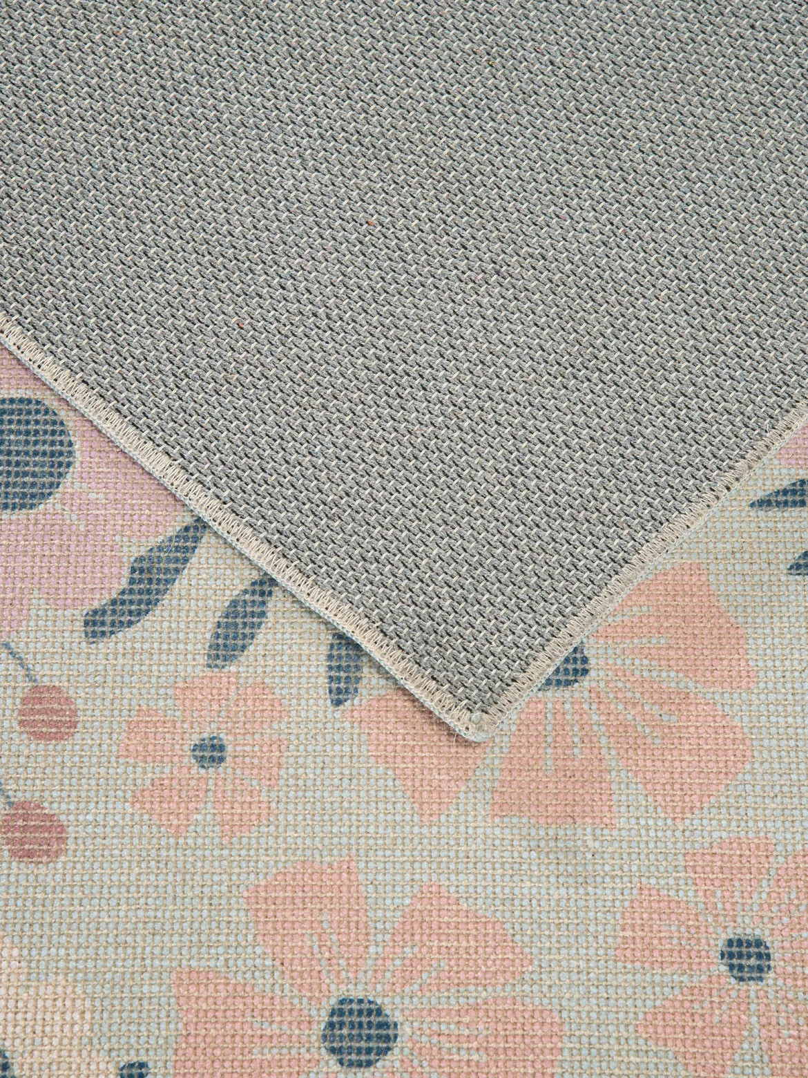 Sky Garden Vintage-Teppich, Softblue Meadow