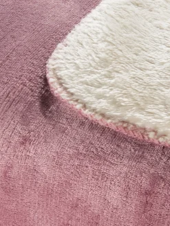 Talvi Decke, Rose