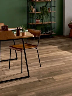 Tornby Klebevinyl, Canyon Oak Coll23115